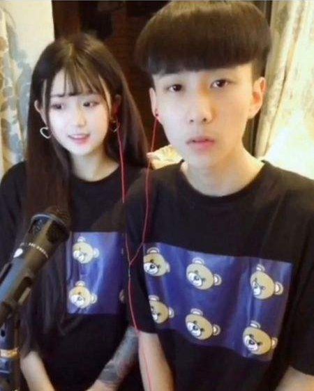 杨清柠与王乐乐分手后,一个开豪车住高档小区