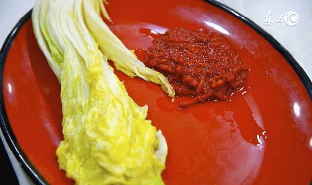 韩国人惊讶五花肉是中国人最普通的菜