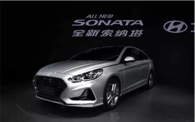 最落魄的中级车，造型不输迈腾，比帕萨特配置高，降5万没人买！