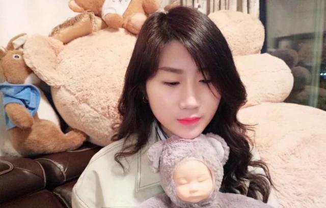 二婚女结婚要求有钻戒,必须有房,彩礼十万,这样