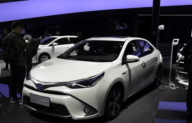 全球第一品牌, 10年开不坏, 油耗仅3升, 仅10万比买朗逸强