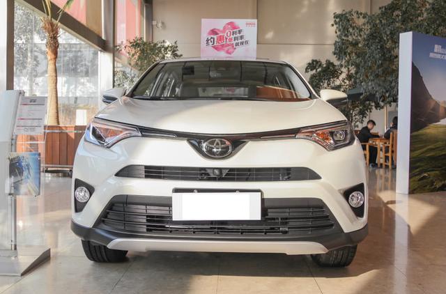 又一日系车被炒红，丰田新车颜值不输途观，配8AT，仅18万