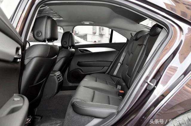 这豪车降8万卖22万和美国卖一个价，搭8AT成街车，与奥迪抢