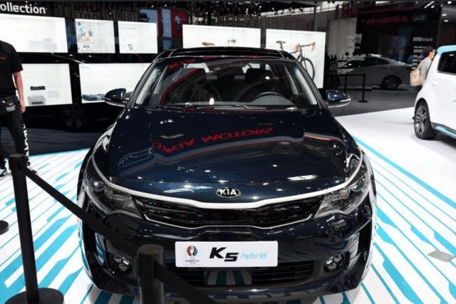 轴距2米8, 全景天窗, 2.0T, 降至10万