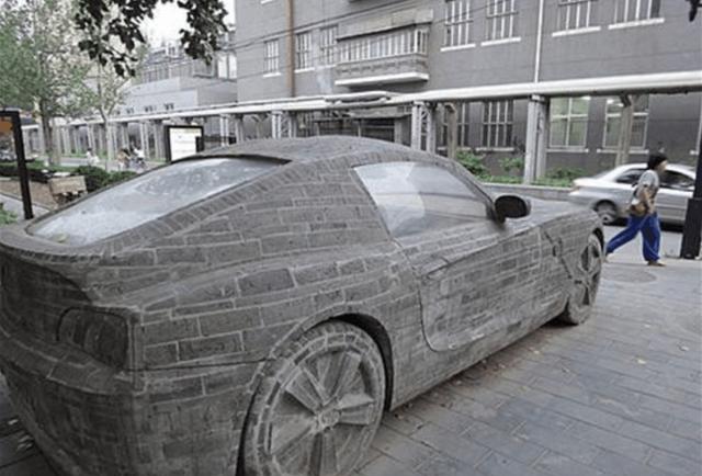 用石头车 换了一辆价值60多万的跑车