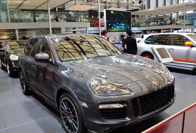 各大豪华品牌，陆续推出SUV，网友：眼红了呗