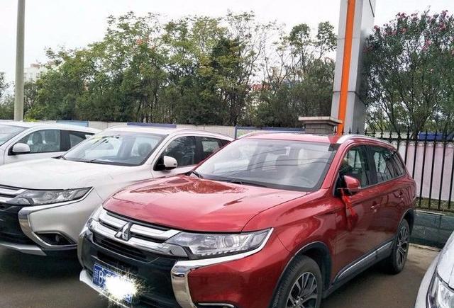 七座SUV从提车到二保，女司机也能开出低油耗！