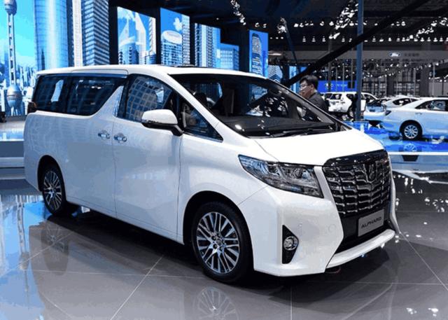 速递!新鲜的“20-30万欧系中型三厢车“资讯全在这，看我就够了