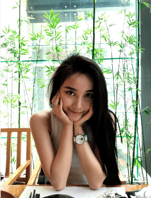 厦门全国学霸!中戏艺考美女第二,手握5张offer,北电也抢着要和美女美女的关于图片