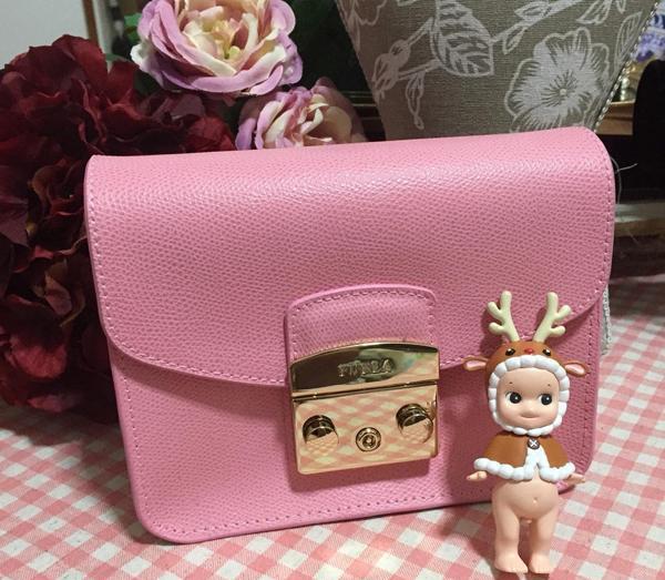 最受欢迎的轻奢包包品牌推荐