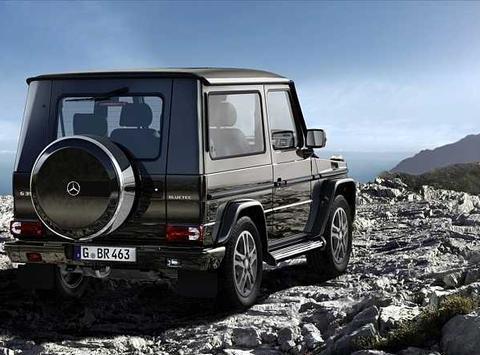 豪华霸气，却不老气横秋！披着西装去越野，福州闪耀的奔驰之星