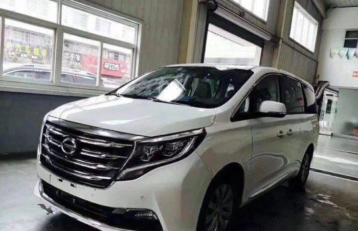 国产品牌又一高端MPV, 颜值爆表, 配置逆天, 别克GL8要睡不着了