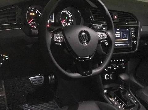 都夸博越车好开，我却硬着头皮买了它，试驾完老爸笑开了怀！