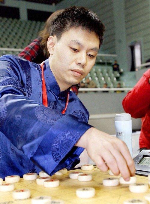 难得一见许银川曾被业余高手用过宫炮晃倒