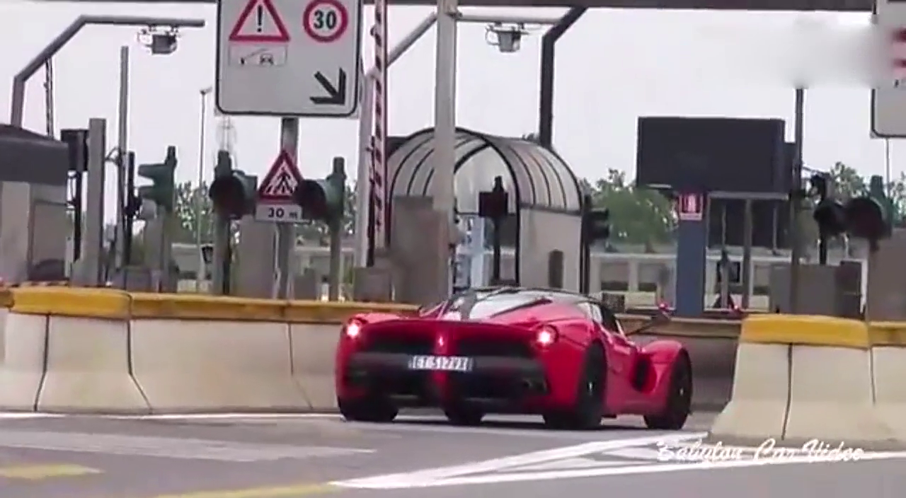 开超级跑车遇到的最尴尬的事！