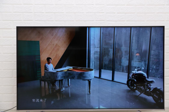 ULED超画质,AI人工智能海信HZ55E8A电视评测