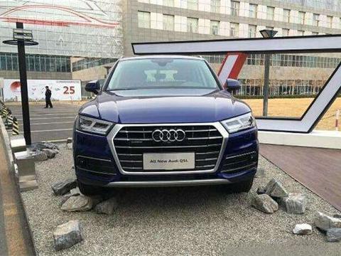 奥迪Q5L到的店，空间堪比宝马X5，核心配置减配还能称霸吗？!