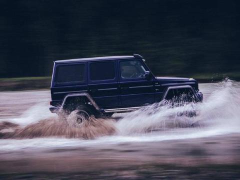 硬派越野车的典范，豪华越野车的代表作，奔驰G5004，4很强