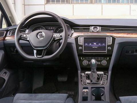 大众再次秀操作，新车比沃尔沃S90吸睛，网友，还减配不