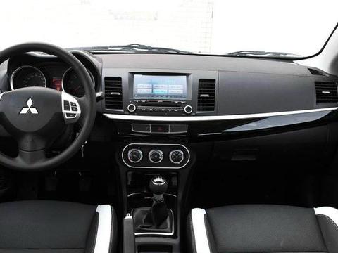 专家，院长都买名爵，小护士都买翼神，看懂紧凑型车的怎么说