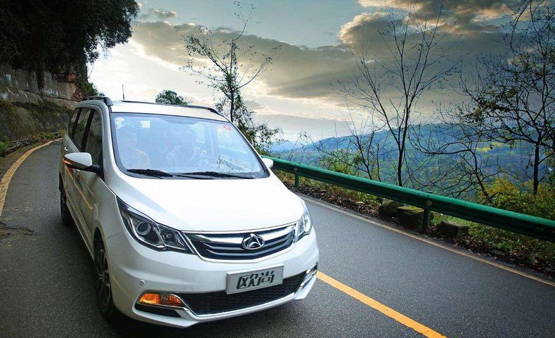 奔驰的内饰配黄金动力组合, 顶配也才6万