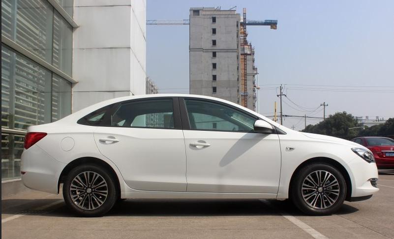 标配启停和胎压监测, 比轩逸皮实, 卖10万优惠近3万良心家轿