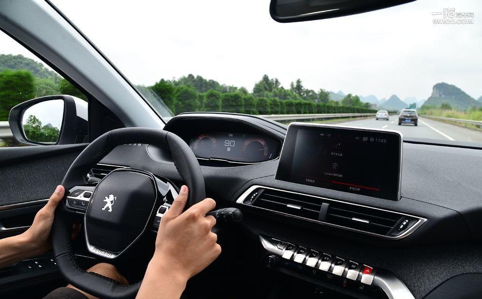 这部法国车要用扭力梁战胜冠道汉兰达