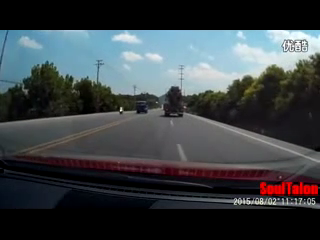 交通安全警示录：各类惨烈交通事故