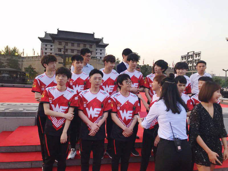 WE西安入城仪式上的热搜,现场太过隆重,网友