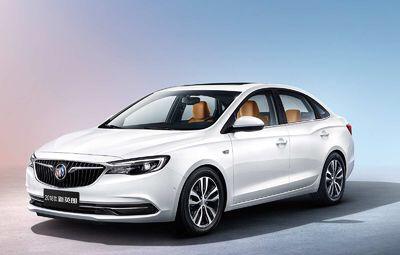 2018款英朗高调来袭，2017款降价促销，新手可以买吗？