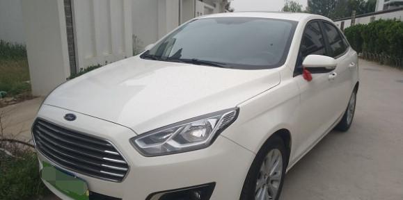 福特福睿斯都有什么优缺点？看完这位车主真实爆料，你还敢买吗？