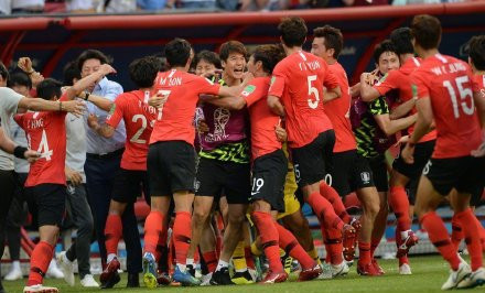 世界杯直播在线观看——高清足球直播平台推荐今夏将联合举行世界杯足球赛特朗普突然发声：贩毒集团控制墨西哥很快对其陆地打击