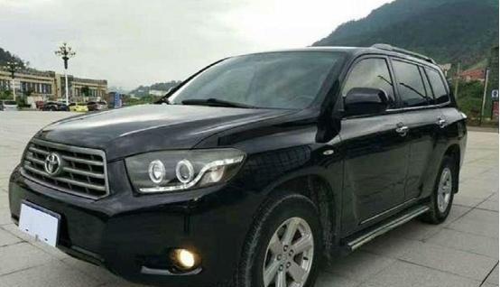 花14万买辆汉兰达感觉很值得，无论是性能还是质量都不错