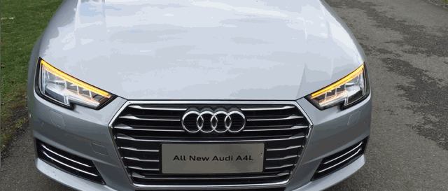 不负“灯厂”之名，奥迪全新流动式转向灯闪亮登场，真是太美了