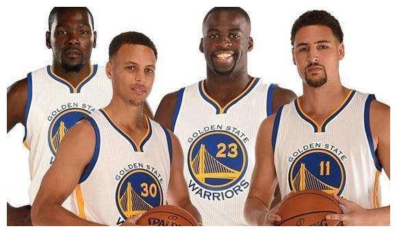 NBA季后赛3分球命中数排名:科比第7,詹姆斯第