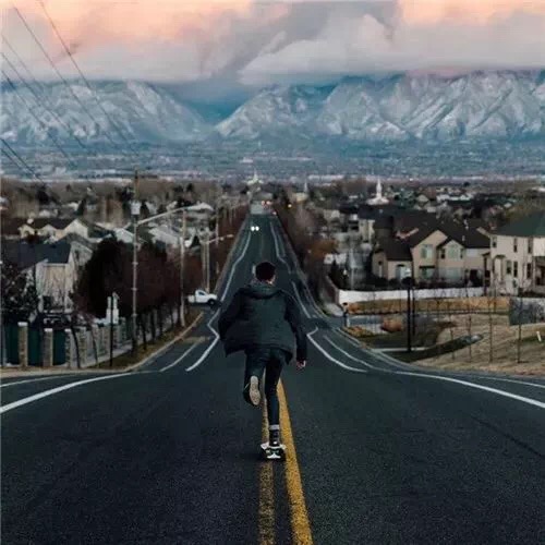 得之坦然,失之泰然,随性而往,随遇而安,一切随缘