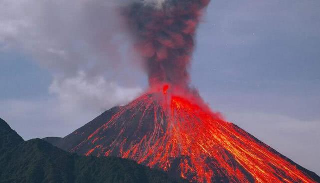 冰火山爆发