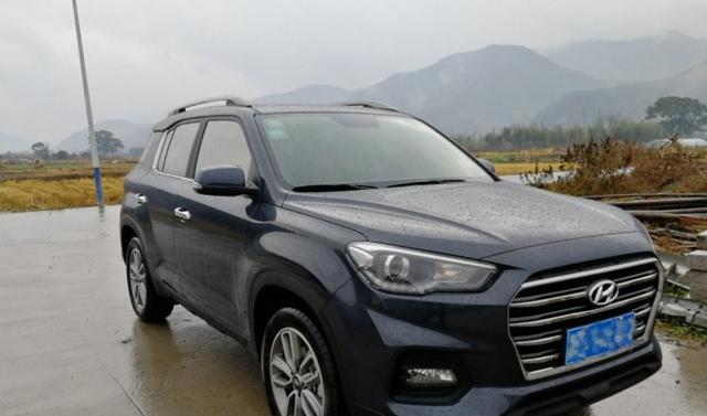 小姨子刚去订了哈弗H6，见我提了这车回来，果断就去退了！