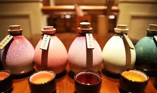 繁·醉花亭小酒馆|客官，抱歉让您久等了，好诗好酒已在路上