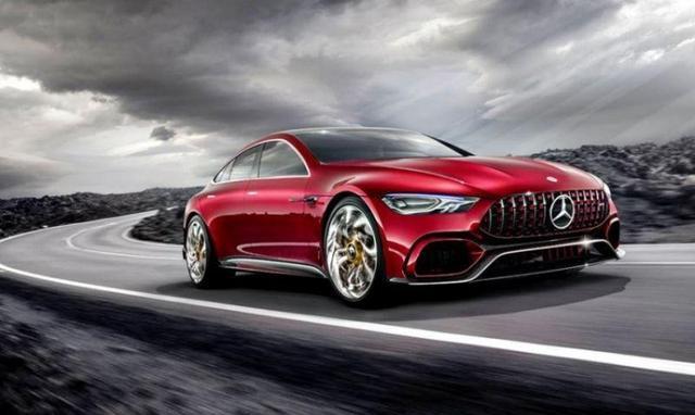 Mercedes-AMG GT 4-Door「蓄势」2018 底特律车展亮相