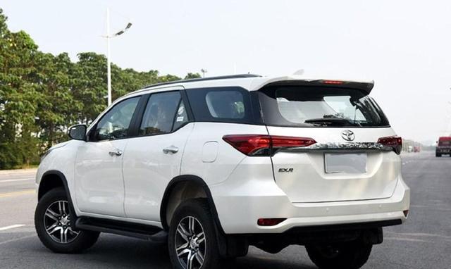 一箱油能跑800公里，进口七座SUV，只卖25万，还要什么汉兰达！