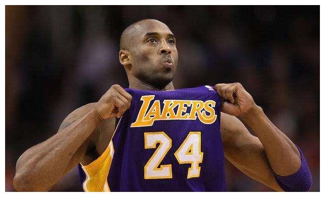 NBA季后赛3分球命中数排名:科比第7,詹姆斯第