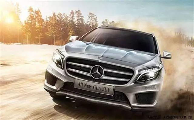 奔驰立标和大标有什么区别，哪个更好?