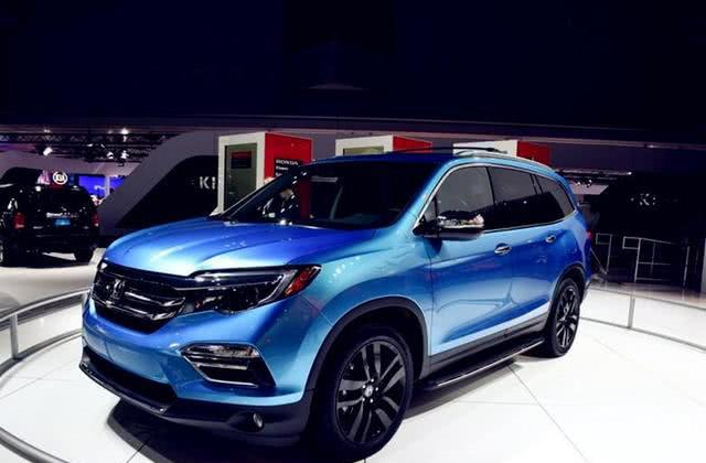 本田爆发了！新车比汉兰达硬派，大七座配四驱9AT，不足26万