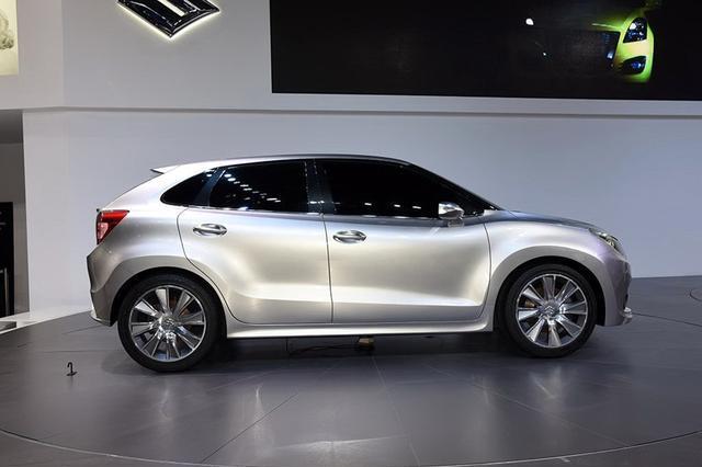 铃木推良心小钢炮，比Polo还漂亮，油耗仅4L，6万起不给自主活路