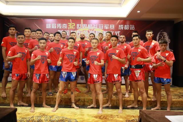 峨眉传奇成都站雅桑克莱今晚上阵,韩飞龙携手