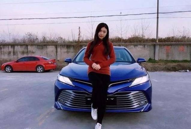 广东首提新款凯美瑞, 车主: 开出去回头率超高, 果断放弃奥迪A4L