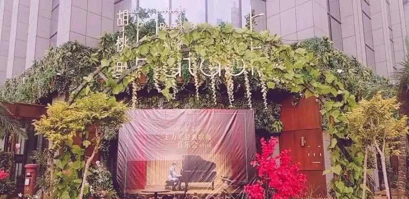 阿克苏这几家餐厅环境别致，味道不错，“小资”可常去