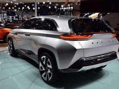 北汽全新SUV来袭，中控自带“三块屏”, 排队也得买！！