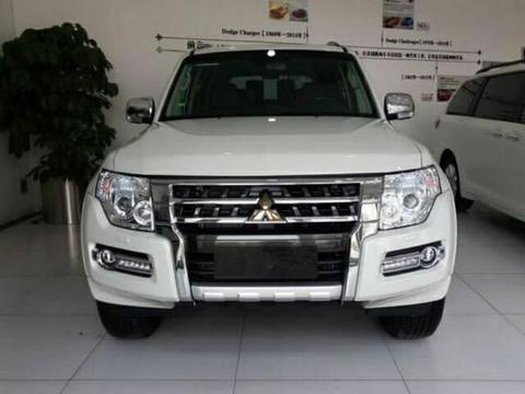 2018款三菱帕杰罗，硬派SUV！